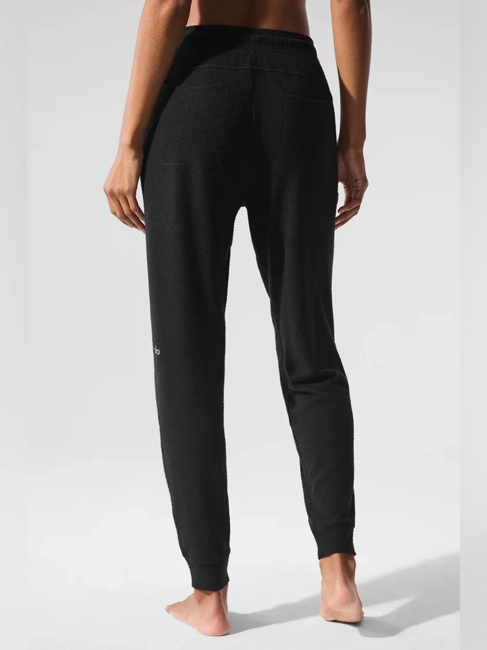 ALO Yoga AloLux Soho Jogger Sweatpants in Black Size XS